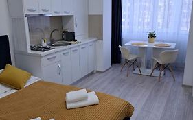 Chic Studio
